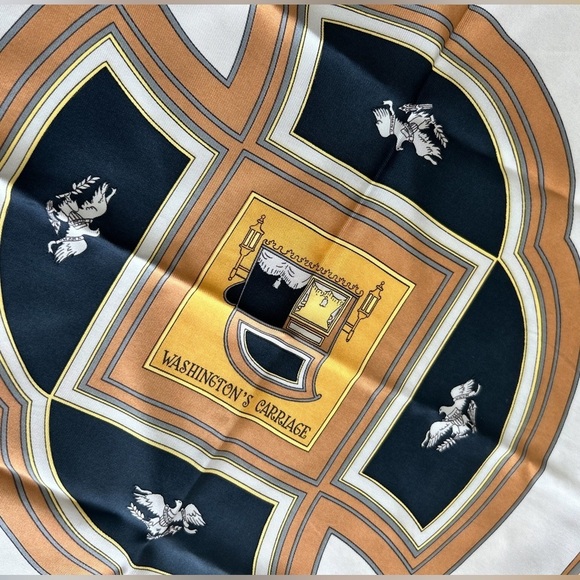 HERMES Carre 90 100% Scarf "WASHINGTON'S CARRIAGE" Silk Brown caty Latham - Picture 2 of 8